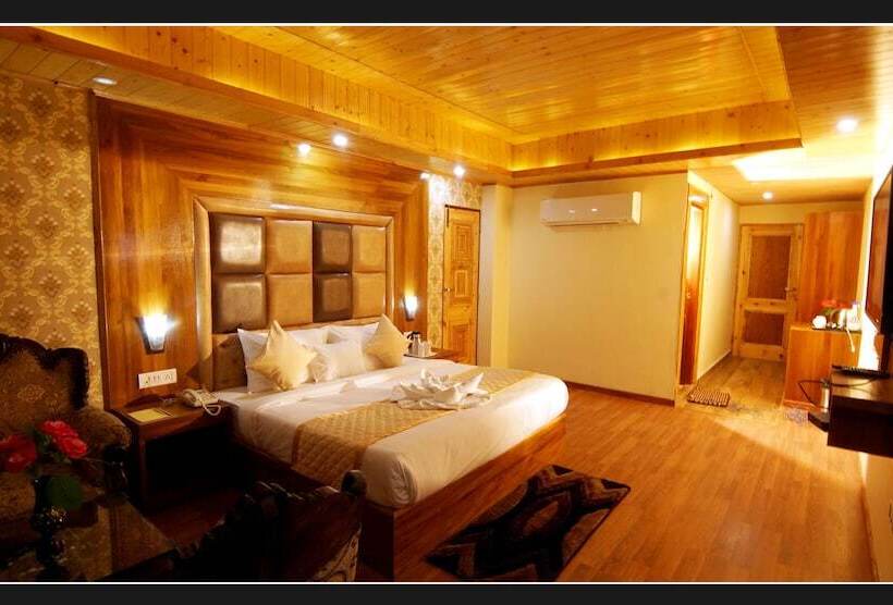 فندق Grand Krisa Resort & Spa , Manali