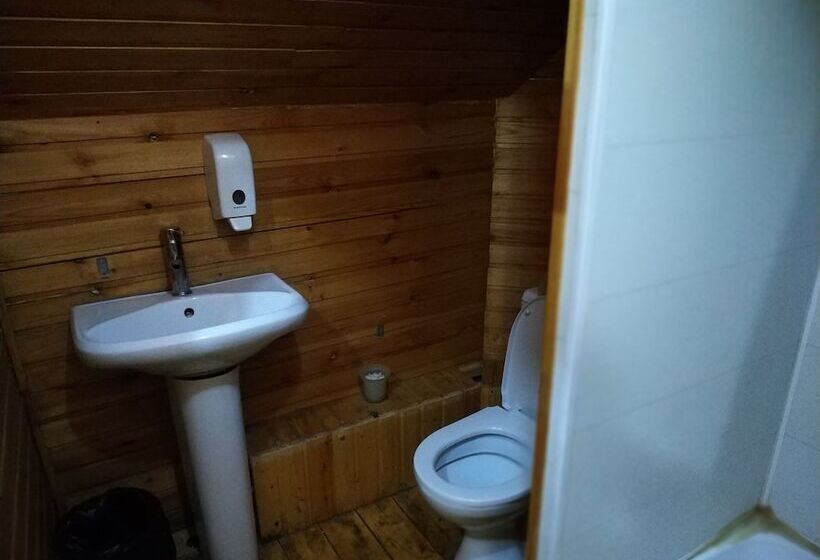 בית מלון כפרי Lira