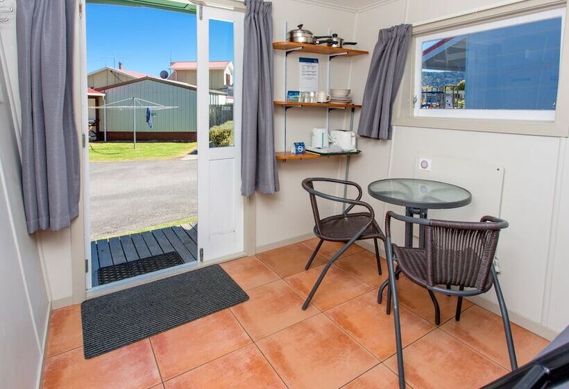 בית מלון כפרי Ohakune Top 10 Holiday Park