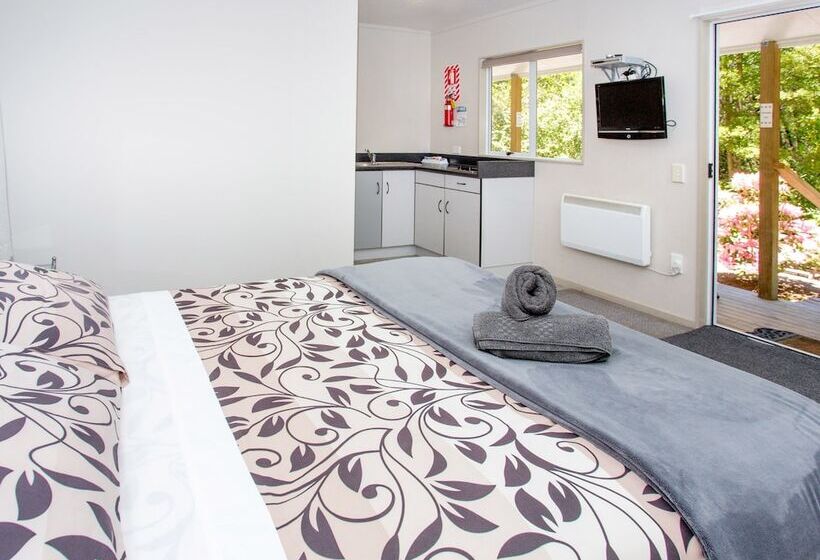 בית מלון כפרי Ohakune Top 10 Holiday Park