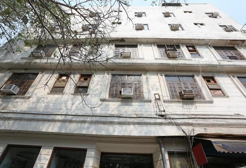 호텔 O Rachna Tourist Lodge