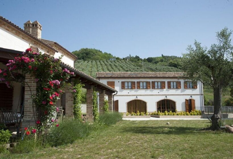 교외 호텔 Terra Del Sole