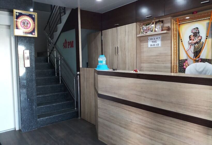 בית מלון כפרי Shree Pratham Milan