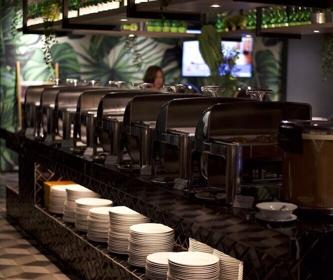 هتل The Zuri Pekanbaru