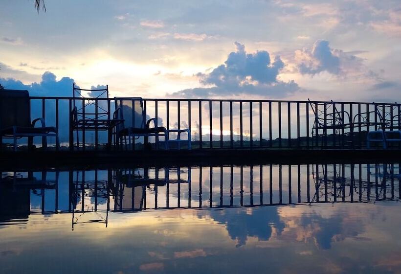 Отель Vista Canyon Inn