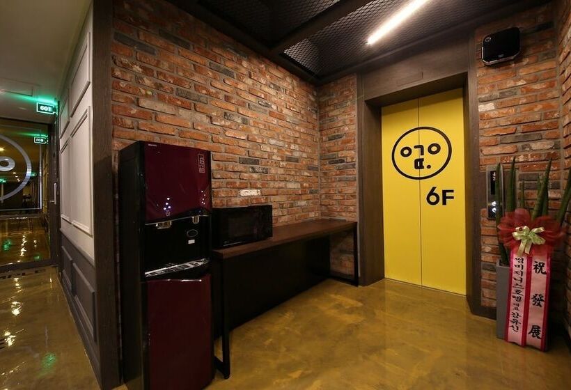 בית מלון כפרי Yeogiuhtte Gwangju Hanam