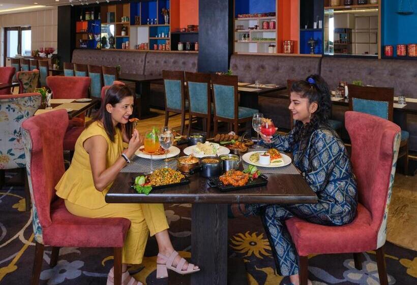 ホテル Zone By The Park, Jammu