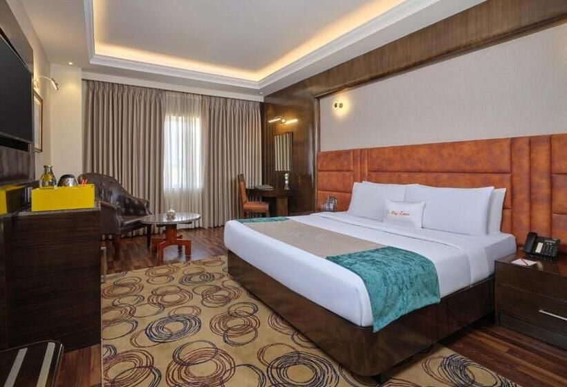 ホテル Zone By The Park, Jammu