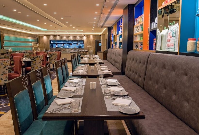 ホテル Zone By The Park, Jammu