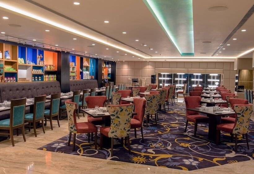 ホテル Zone By The Park, Jammu