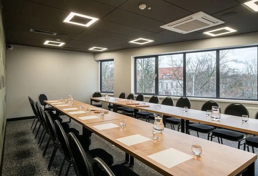 酒店 Zoo By Afrykarium Wroclaw