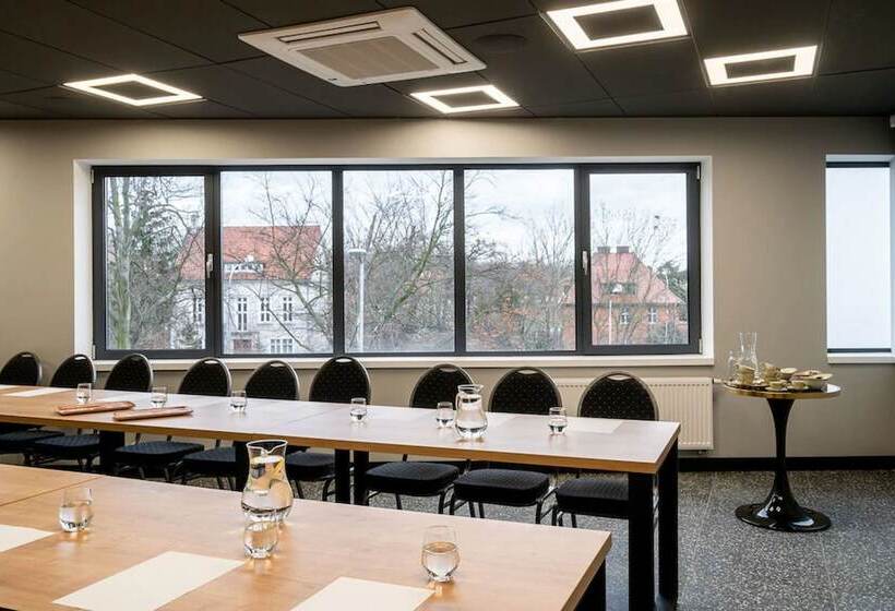 酒店 Zoo By Afrykarium Wroclaw