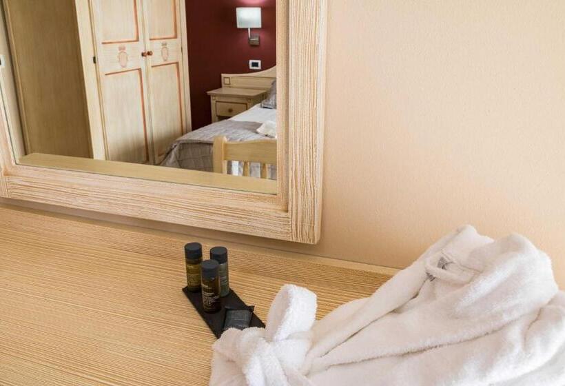 Le Residenze Di Santa Costanza   Le Dimore