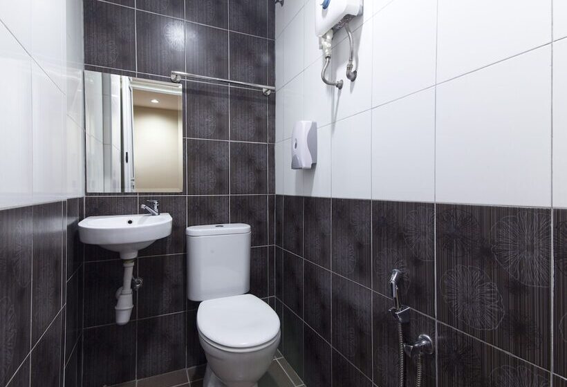 Oyo 604 Hotel Est Equine Park