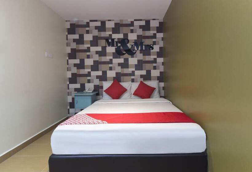 Oyo 604 Hotel Est Equine Park