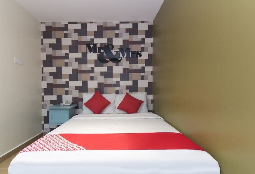 Oyo 604 Hotel Est Equine Park