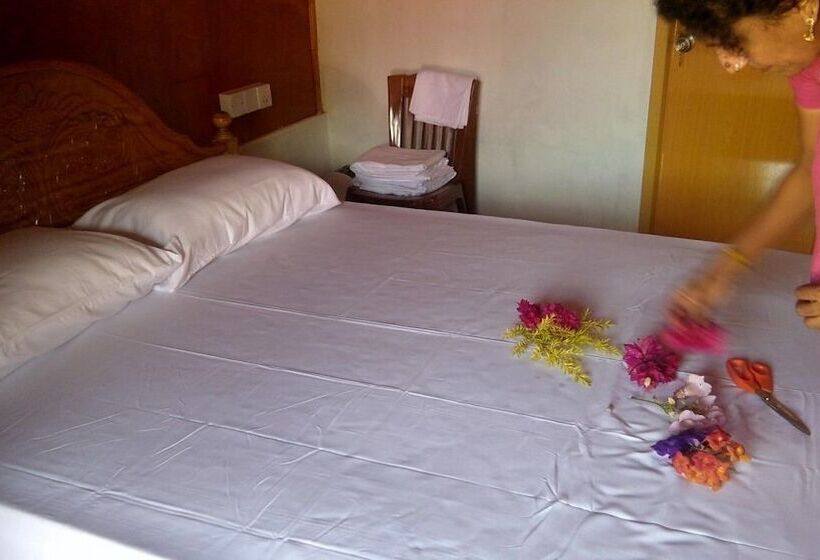 ペンション Ella Farmer Village