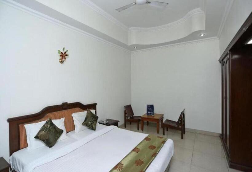 Пансион Kastle Guest House