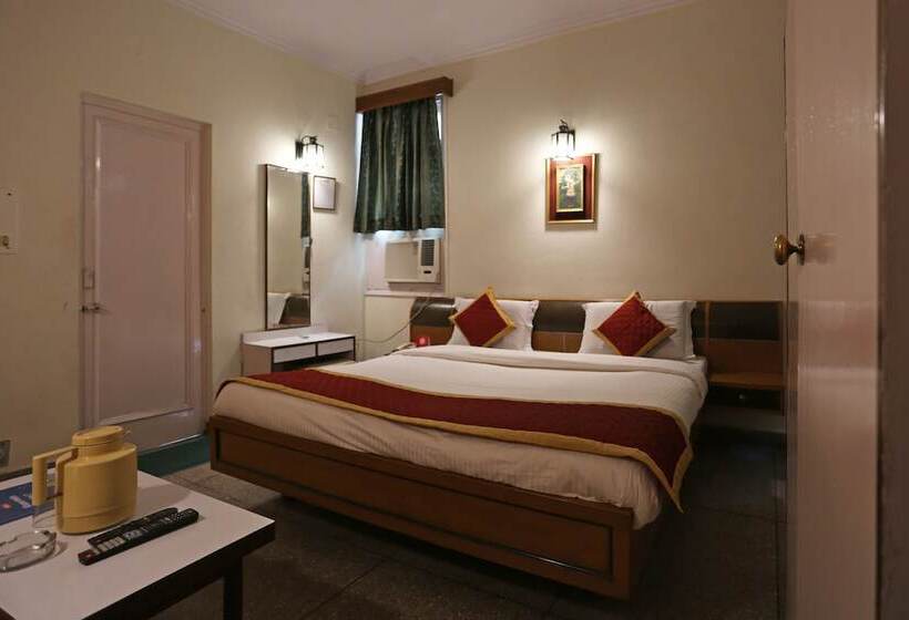 Пансион Kastle Guest House