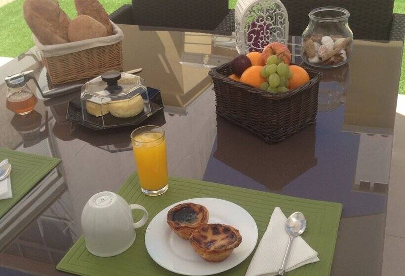 تختخواب و صبحانه José & Ester House