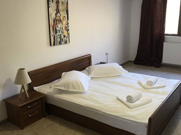 ベッドアンドブレックファースト La Masion Paul