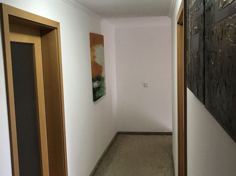 ベッドアンドブレックファースト La Masion Paul