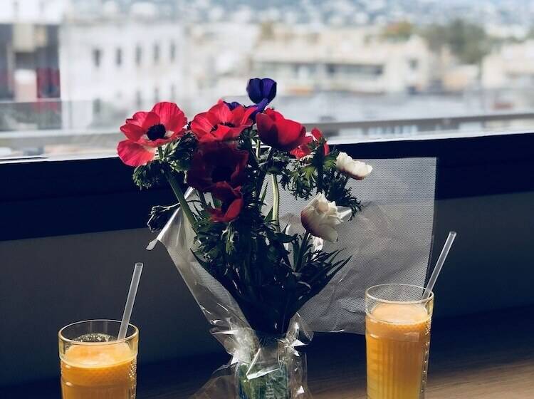 Chroma Fashions & Apartments