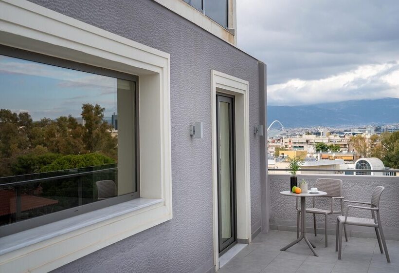 Chroma Fashions & Apartments