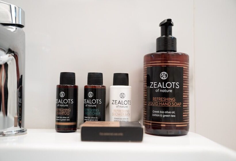 Chroma Fashions & Apartments