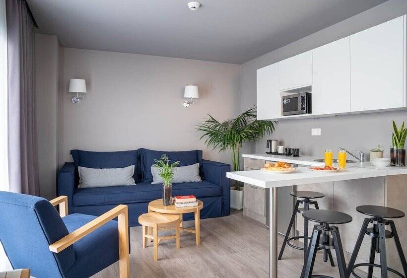 Chroma Fashions & Apartments