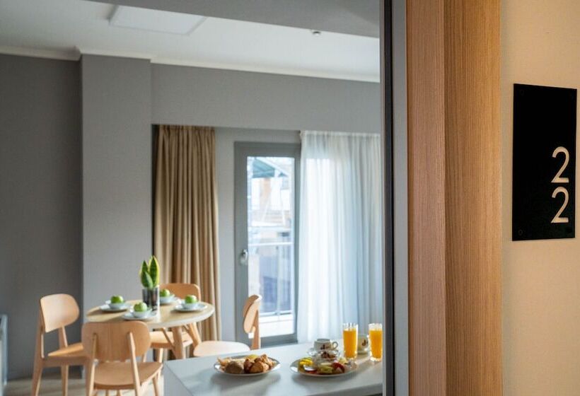 Chroma Fashions & Apartments