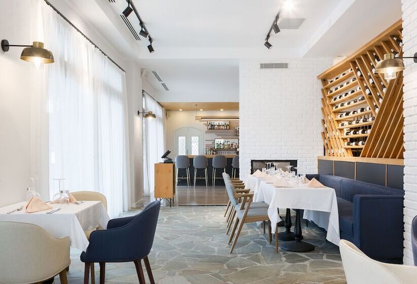 Gillham Vineyard Hotel   Adults Only