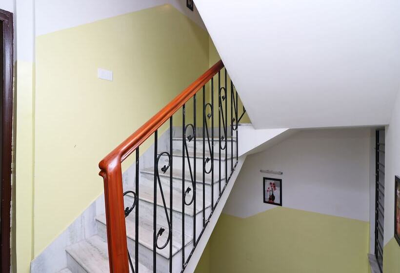 Hotel A Retro By Oyo Rooms