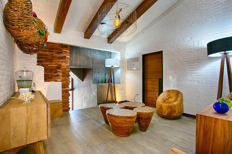 Отель Amaia Boutique