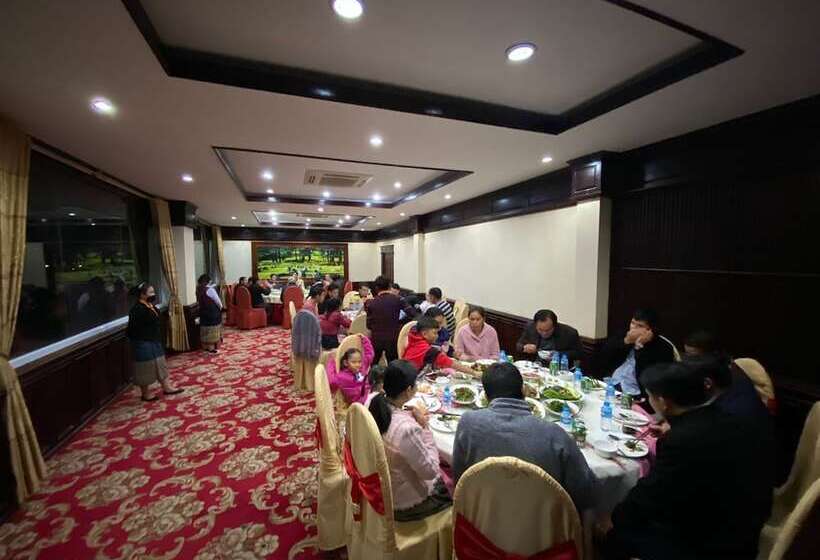 فندق Anoulackkhenlao