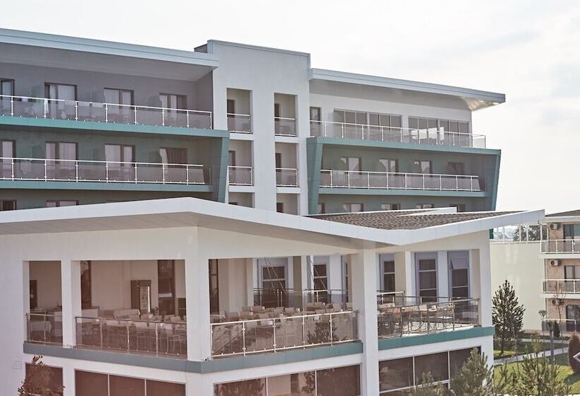 هتل Aurum Family Resort & Spa