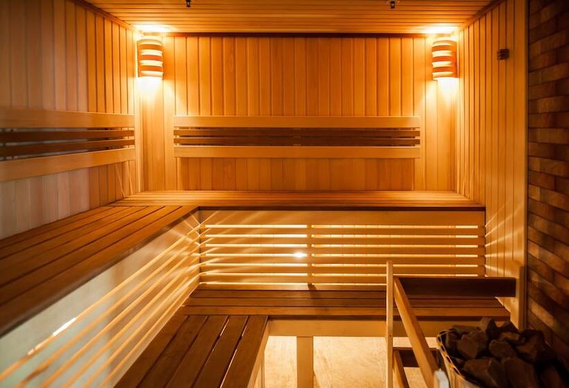 هتل Aurum Family Resort & Spa