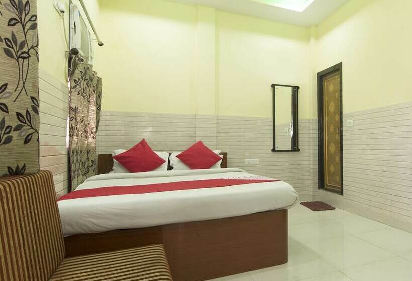 Отель Bidhan Plaza By Oyo Rooms