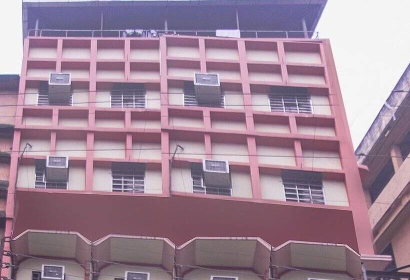 Отель Bidhan Plaza By Oyo Rooms