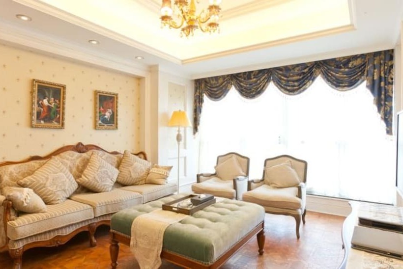 هتل Complex International