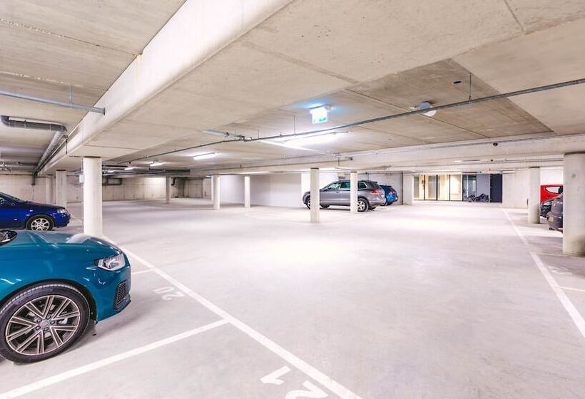 هتل Four Elements