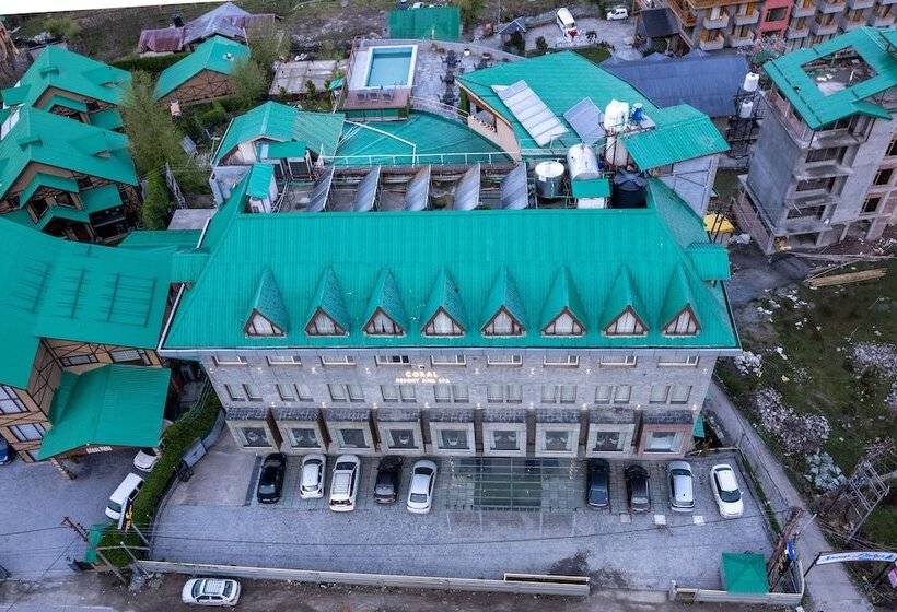 هتل Coral Resort And Spa Centrally Heated Mountain Side Resort Manali