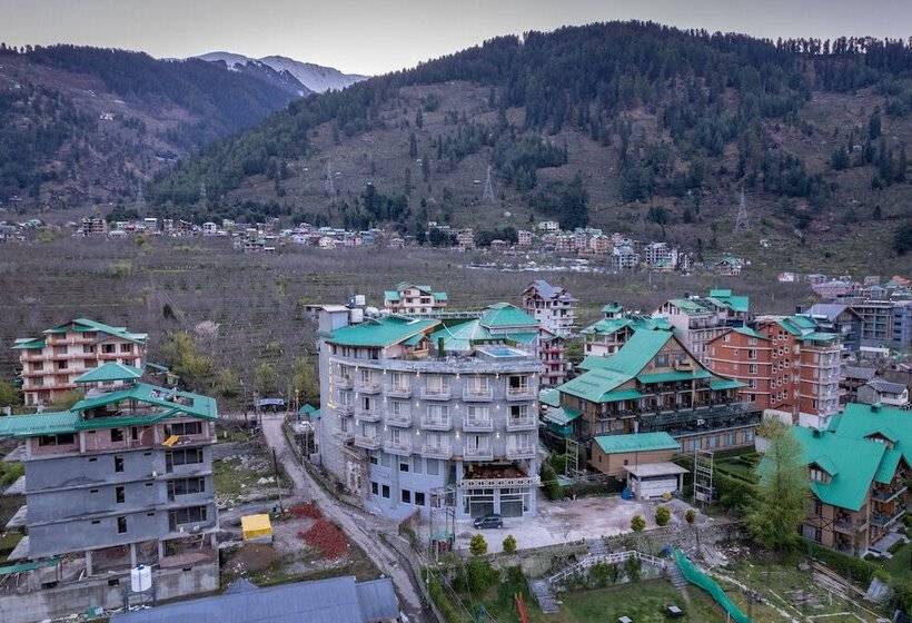 هتل Coral Resort And Spa Centrally Heated Mountain Side Resort Manali
