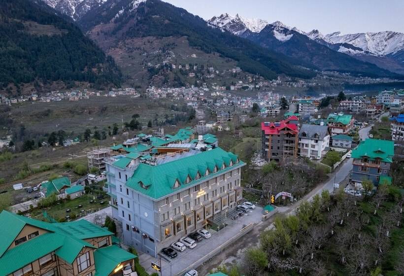 هتل Coral Resort And Spa Centrally Heated Mountain Side Resort Manali