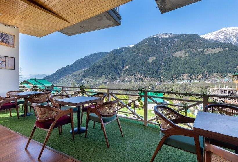 هتل Coral Resort And Spa Centrally Heated Mountain Side Resort Manali
