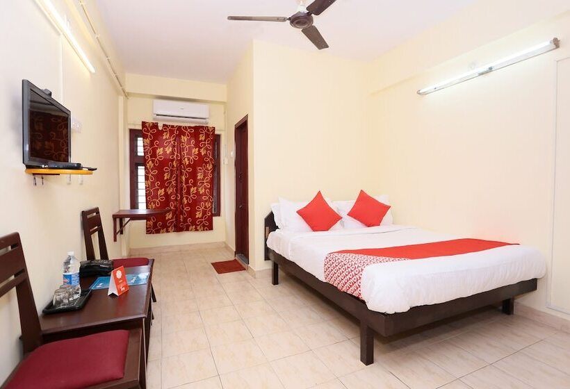 هتل Gamas Centre By Oyo Rooms