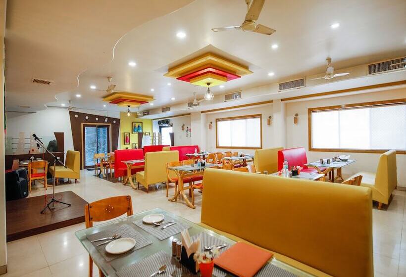 فندق Metro By Oyo Rooms