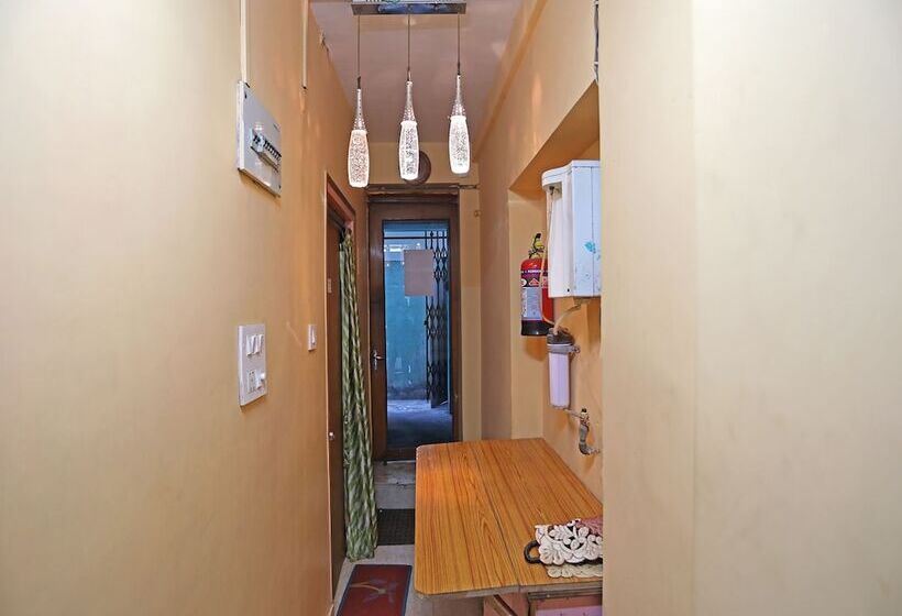 هتل Oyo 16600 Ken Guest House 2