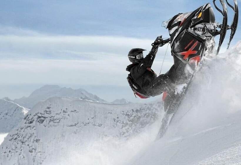 هتل Quadrum Ski & Yoga Resort