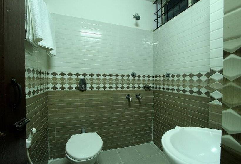 בית מלון כפרי Soans Comforts By Oyo Rooms